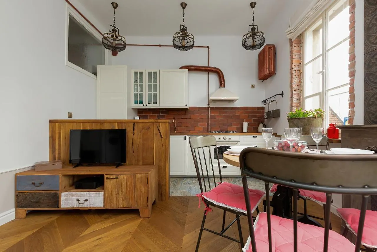 Apartment On The Warsaw Square By Noclegi Renters Polska